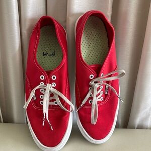 Red Vans Ultracush - Lightweight size 11